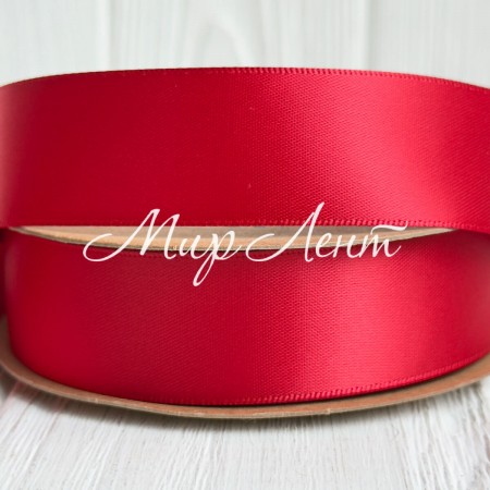 Двусторонняя атласная лента New (премиум), 2,5 см, красная, рулон 23 м