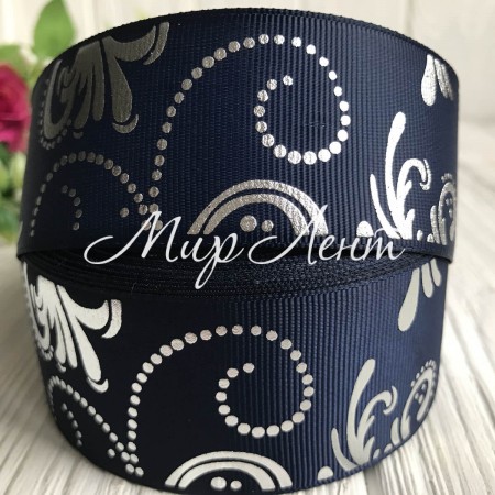 Репс с вензелями, 4 см, сапфировый (серебро), рулон 23 м