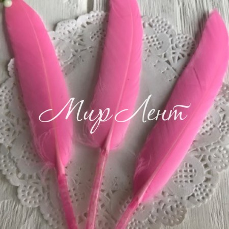 Пір'я довгі, 10-16 см, яскраво-рожевий, упаковка 100 шт.