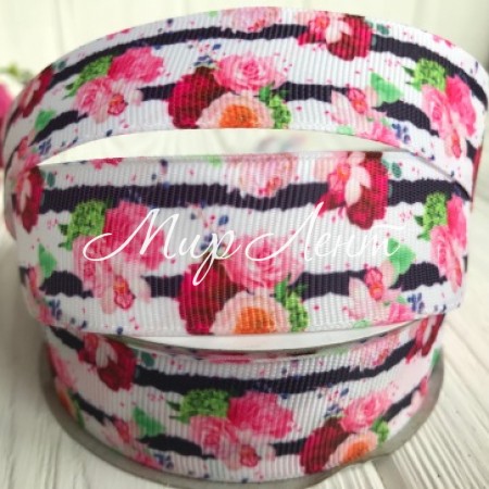 Репс 2,5 см, розово-бордовые розы, белый с черной полосой, рулон 23 м