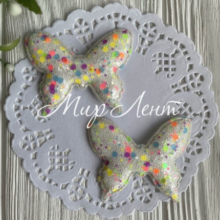 Аппликация бабочка с цветной мозаикой, 4,5х5,5 см, белая, упаковка 20 шт.