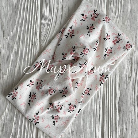 Повязка турецкий трикотаж (малютка), 17х9 см, белая с пудровыми цветочками, шт. 