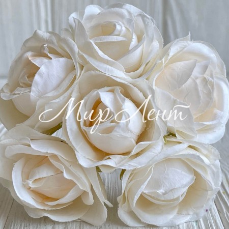 Мармурова троянда, 4,5 см, молочна, упаковка 42 шт.