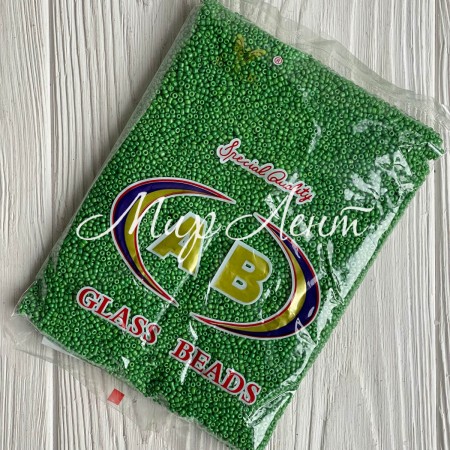 Бисер непрозрачный, размер 12/0, средне-зеленый (681), упаковка 400 г