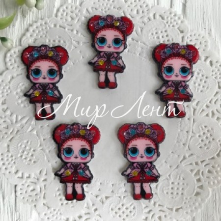 Кабошон Lol со стразами, 3,5 см, в платье красном и венке, упаковка 25 шт.