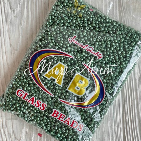Бісер, розмір 6/0, оливково-травяний (690), упаковка 400 г
