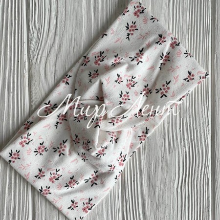 Повязка турецкий трикотаж, 21х10 см, белая с пудровыми цветочками, шт. 