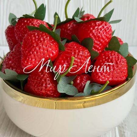 Клубника, 3,5 см, красная, упаковка 200 шт.