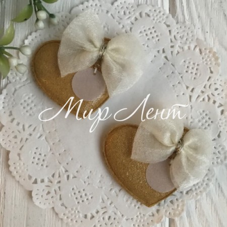 Аппликация тканевая сердечко с бантом, 4,5х4 см, горчичный, упаковка 20 шт.