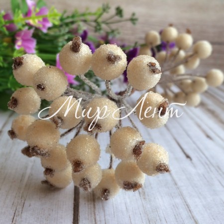 Ягодки в сахаре, 11 мм, молочные, упаковка 400 ягод