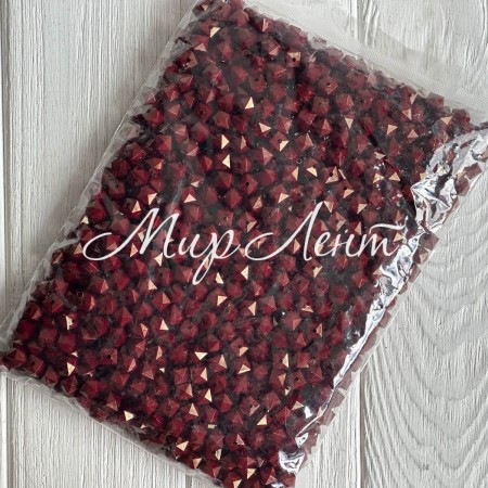 Намистина гранована кубовидна, 10 мм, бордова, упаковка 500 г