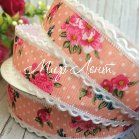 Стрічка з мереживним краєм (горох і троянди), 2,5 см, рожево-персикова, рулон 17,5 м