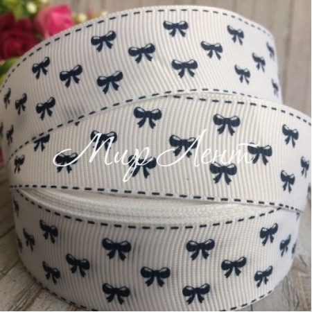 Репс 2,5 см, маленькие бантики, бело-сапфировый, рулон 23 м