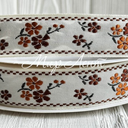 Лента с вышивкой (D19828), 2,5 см, молочно-коричневая, рулон 23 м