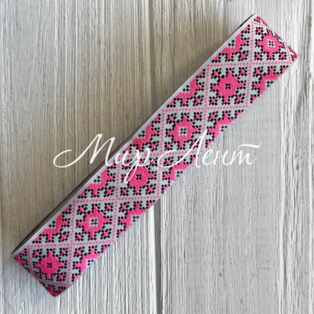 Тесьма вышиванка (узор из ромбов), 2,8 см, белая с розовым, рулон 9 м