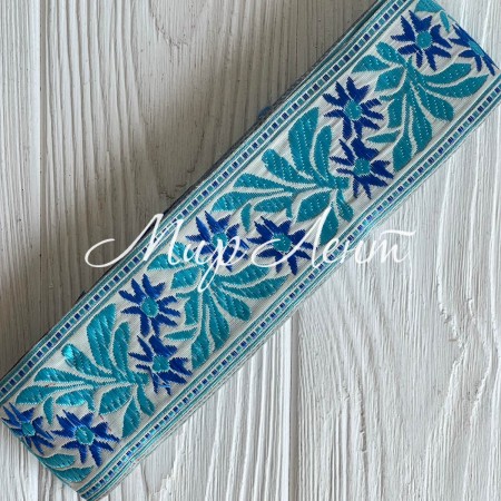 Тесьма вышиванка (барвинок), 5 см, сине-бирюзовый на сером, рулон 9 м