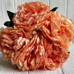 Букет травянистого пиона