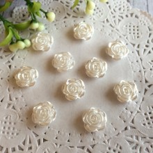 Серединка розочка мини с перламутром, 10 мм, белая, упаковка 500 г.