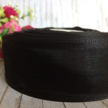 Органза с атласным кантом, 4 см, черный, рулон 45 м Органза с атласным кантом, 4 см, черный, рулон 45 м