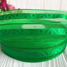 Органза с атласным узором, 2 см, зеленый, рулон 45 м