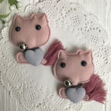 Аппликация тканевая котик с сердечком, 5 см, пудровый, упаковка 20 шт.