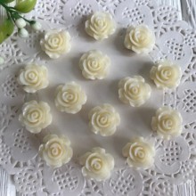 Серединка розочка, 1 см, молочный, упаковка 200 шт.