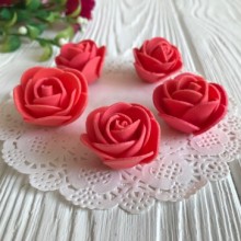 Бутон розы 3 см, алый, упаковка 500 шт. Бутон розы 3 см, алый, упаковка 500 шт.