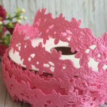 Кружевная лента розочка с листиком, 2,5 см, ярко-розовый, рулон 17,5 м