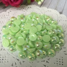 Полубусина 8 мм, светло-салатовый перламутр, упаковка 250 г