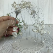 Веточка-висюлька с бусинками, 25 см, молочный, пучек 10 шт.