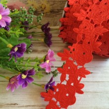 Кружевная лента розочка с листиком, 4,5 см, красная