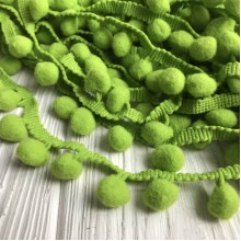 Тесьма помпончики, 1,1 см, оливковый, моток 20 ярдов (18,5 м)