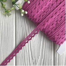 Кружево вязаное (D03401), малиновое, 11 мм, рулон 45 м Кружево вязаное (D03401), малиновое, 11 мм, рулон 45 м