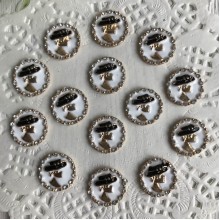 Серединка металл круглая с девушкой в шляпе, 17 мм, белый, упаковка 10 шт.