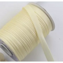 Косая бейка атласная, 1,5 см, молочная, рулон 90 м