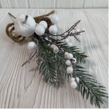 Новорічна гілка з ягодками (С30177), 29 см, біла, упаковка 12 шт.