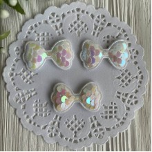 Аппликация бантик с паетками, 4х2,4 см, белый перламутр, упаковка 20 шт.