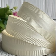Репс с атласной полосой, 2,5 см, молочный, рулон 23 м