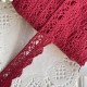 Кружево вязаное Айрис (D03602), 2 см, бургунди, рулон 45 м