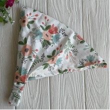 Котоновая косынка с цветами, 24х25 см, бело-коралловая, шт.
