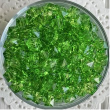 Хрусталь кубовидный, 10 мм, светло-зеленый, упаковка 500 г