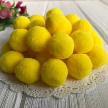 Помпоны бархатные, 1 см, желтые, упаковка 2000 шт.