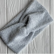 Повязка пушистик зиг-заг, 11х23 см, бело-графитовый, шт. Повязка пушистик зиг-заг, 11х23 см, бело-графитовый, шт.