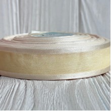 Органза с атласным кантом, 2,5 см, молочно-желтый, рулон 45 м Органза с атласным кантом, 2,5 см, молочно-желтый, рулон 45 м