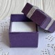 Коробочка для украшений квадратная, 4х4х3 см, темно-фиолетовая, с парчовой ленточкой, 1 шт.