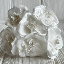 Камелия (букет), 4,5х12 см, белая, упаковка 36 шт.