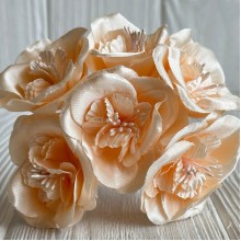 Камелия (букет), 4,5х12 см, персиковая, упаковка 36 шт.