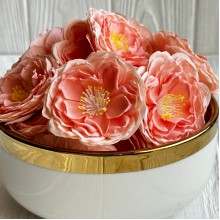 Бутон японской камелии, 5,5х6 см, песиковый, упаковка 20 шт.