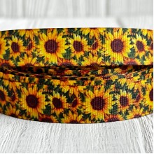 Репс 1,5 см, желтые подсолнухи, на зеленом фоне, рулон 23 м