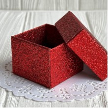 Коробочка для украшений квадратная, 5х5х3,8 см, красная, упаковка 24 шт.